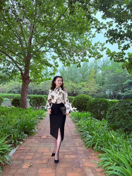 下摆开叉半裙 商品图4