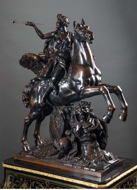 独角鹿西洋古董法国出品雕塑家Antoine Coysevox设计布勒镶嵌底座装饰青铜雕塑作品一对《骑飞马的荣誉女神与墨丘利》 商品图2