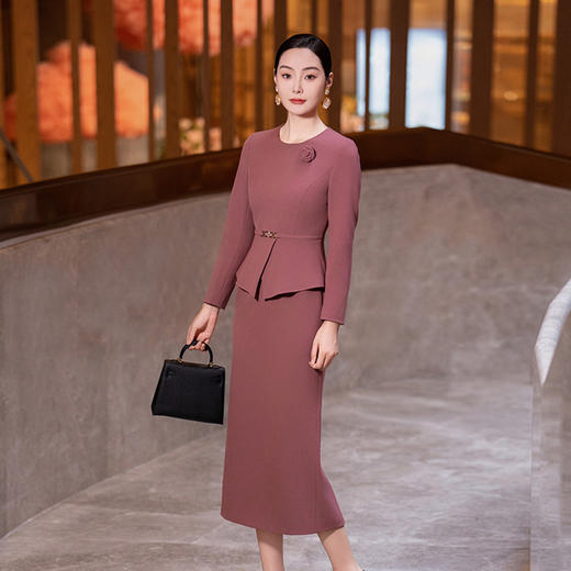 Y435粉色连衣裙女2025秋季新款气质时尚减龄修身显瘦假两件长袖直筒裙 商品图1