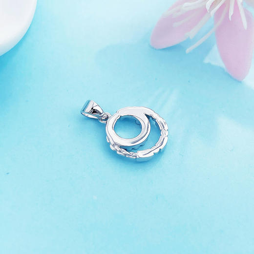 【限时8.8折】PT950 【国际铂金协会】铂金实心环环相扣圆环吊坠（不含链）(BDZ00318))预售产品下单后不退款不退货不换货不补差价 商品图2