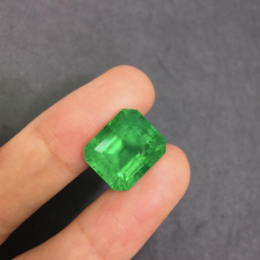 10.82ct刻面祖母绿裸石 商品图4