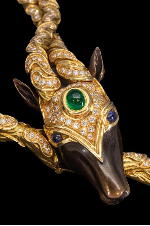独角鹿西洋古董法国顶级珠宝品牌尚美Chaumet出品骏马造型18K黄金装饰青铜镶嵌钻石祖母绿及蓝宝石古董项链 带原盒 商品图5