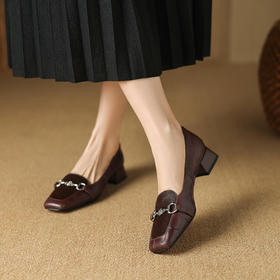 【预售5天】方头粗跟马毛复古浅口单鞋，通勤一脚蹬时尚小皮鞋WXJFG&W340