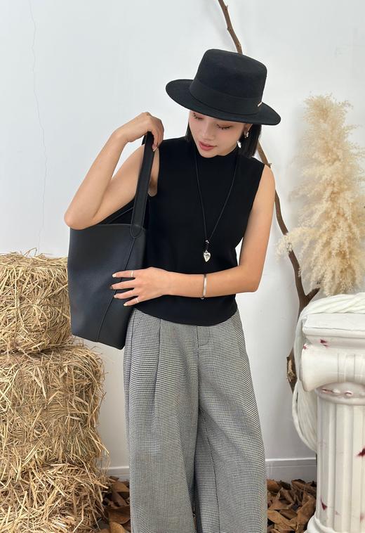 M54033#气质半高领毛织双色背心 商品图3