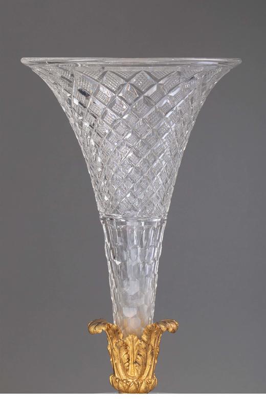 独角鹿西洋古董法国出品松果卷叶主题铜鎏金精雕装饰马蹄莲造型菱格纹水晶古董花瓶摆件 商品图3