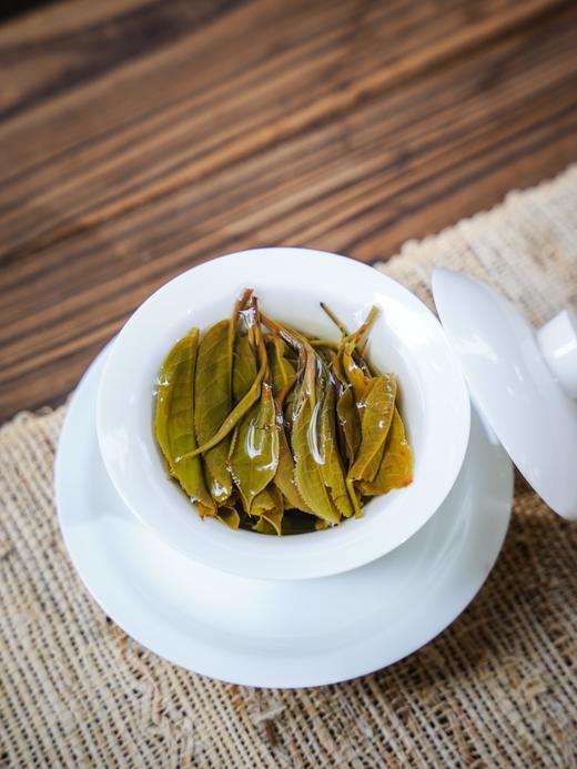 即将售罄！【苏湖半坡单株】2024年勐海苏湖半坡古树单株，99%的人未喝过；精微小产区，50g/罐 商品图3