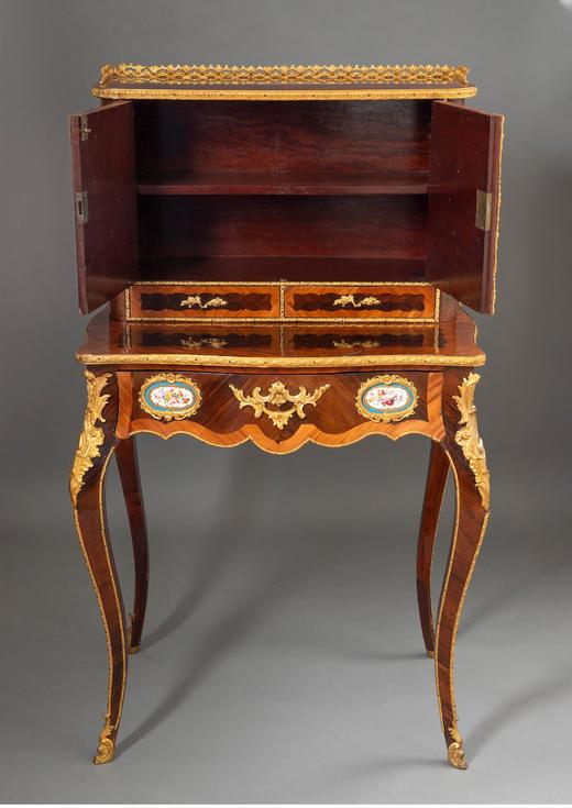 独角鹿西洋古董法国拿破仑三世时期出品古典卷叶纹铜鎏金精雕镶嵌花卉主题瓷面画细木镶嵌写字台 商品图2