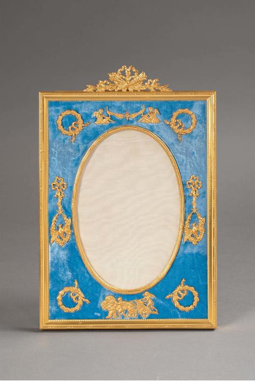 独角鹿西洋古董法国出品路易十六风格飞鸟缎带主题铜鎏金精雕装饰天蓝色天鹅绒方形古董相框 商品图0