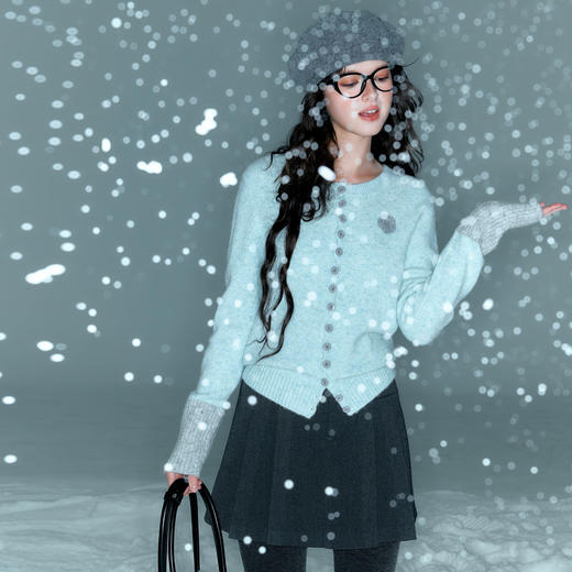 【奶油针织】三彩独醒2025冬季新款圆领花朵开衫针织衫长袖毛衫休闲简约F 商品图1