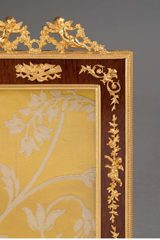 独角鹿西洋古董法国出品路易十六风格天使繁花主题铜鎏金精雕装饰天然木纹方形古董相框 商品图1