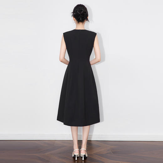 「高货wl」全新升级【铂金会员321/天猫429/差价108】(45655)洛诗琳法式赫本风无袖连衣裙2025秋季气质收腰显瘦钉珠裙 商品图1