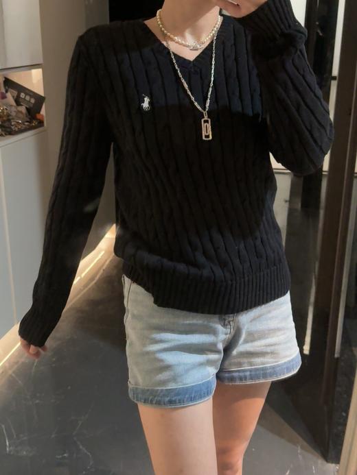 拉家纯色徽标嵌花V领针织长袖毛衣男女同款(波哥XL,蕾姐M) 商品图3