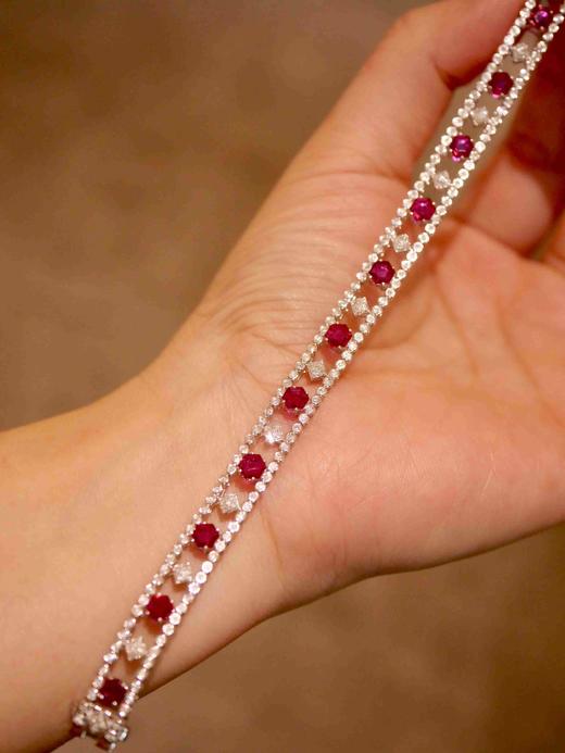 3克拉刻面红宝石手链 商品图1
