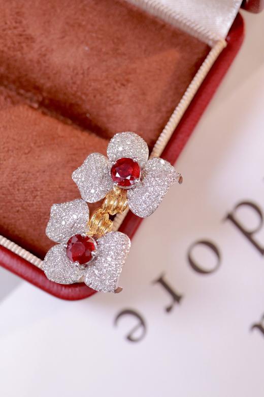 1.63克拉刻面红宝石耳钉 商品图6