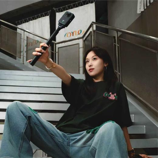 VANQ RIDGE万重飞跃钟楼魔术贴款T恤-橙/墨绿 商品图10