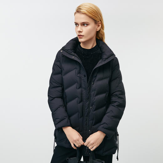 EITIE爱特爱冬季新款时尚舒适茧型保暖简约百搭连帽羽绒服8011721 商品图8