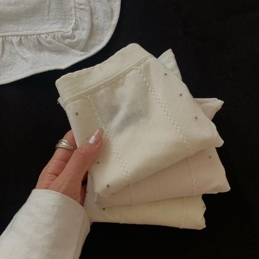 【3条装合辑】秋冬新款内裤女舒适弹力三角裤中腰女士 多种面料波点蕾丝 棉裆含桑蚕丝 商品图8