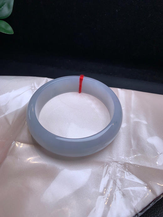 620740，61 宽版正圈手镯，17.5-8.2mm，大圈口，大宽条，宽版轮胎镯，底妆均匀细腻，润润的，完美的 商品图4