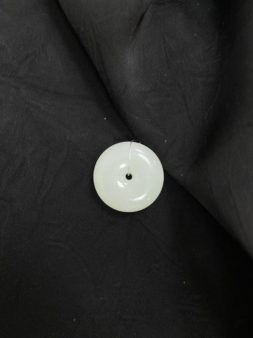 【于田产和田玉白玉平安扣】26#，12克，出证书，发货1~5天，48小时鉴赏期 商品图1