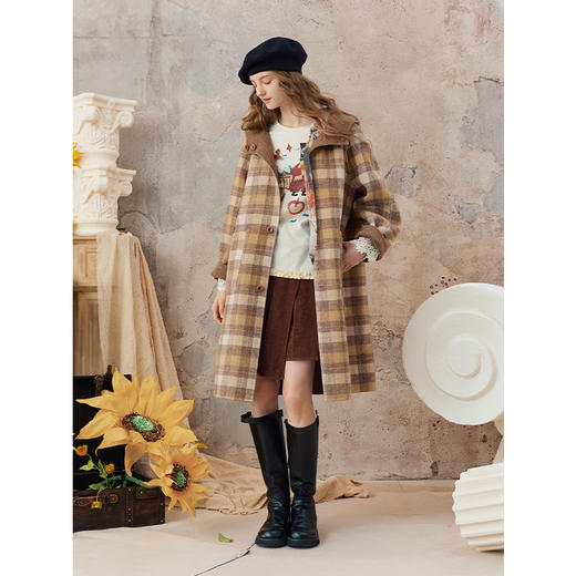 【暖冬内购】两三事梵高文艺 课间漫游 2025秋冬新款绣花两面穿连帽毛呢外套女 商品图2