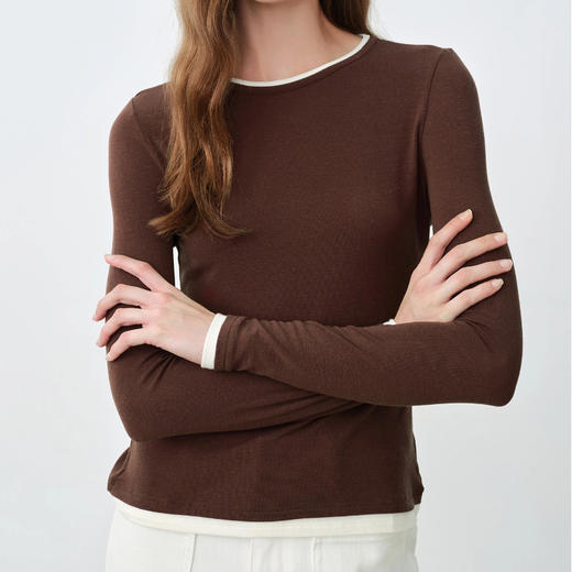 日本进口东洋纺致绸牛奶蛋白山羊绒自发热假两件长袖t恤 撞色拼接设计 手感柔软，经典圆领修饰脖颈曲线；150g克重轻膨体面料，自带高级微光泽感 商品图1