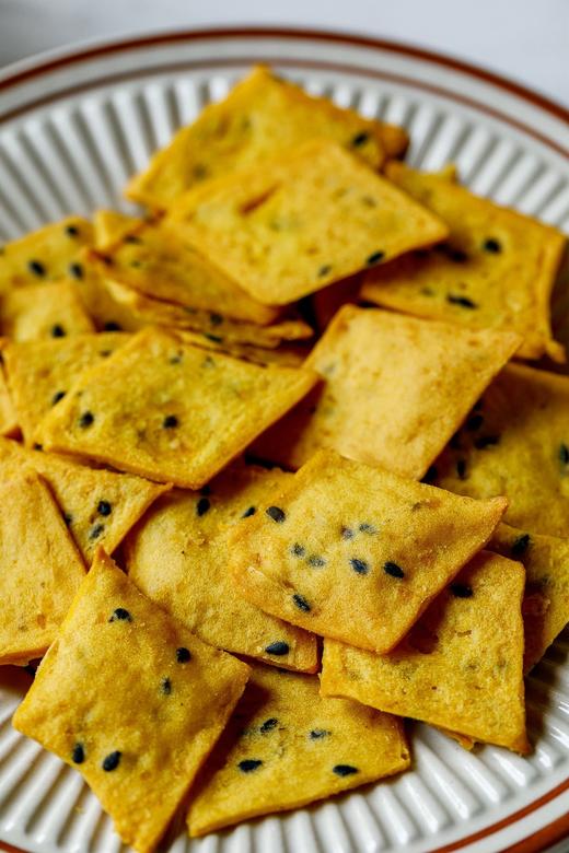 朴食有方地瓜小酥，用“非油炸、纯薯芯、低温慢烤”三大革新，打破传统地瓜片的油腻宿命！ 商品图7