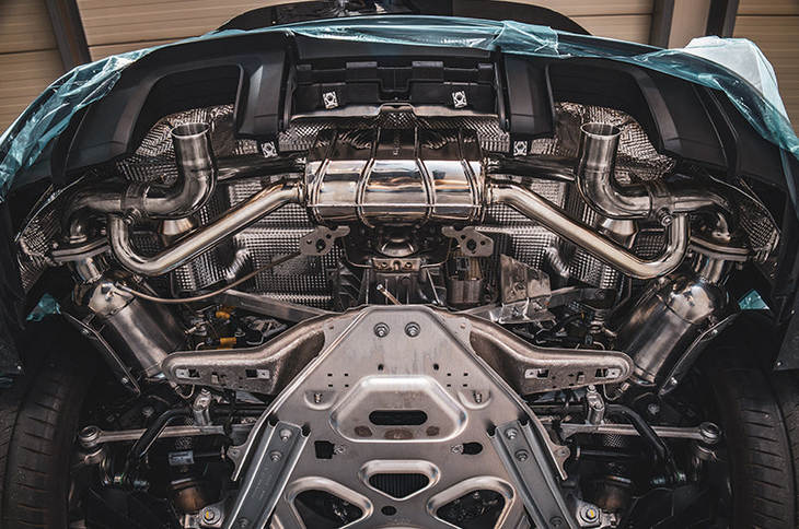 Porsche 718 GT4RS - 250 Cell OPF Replacement Pipes image 2