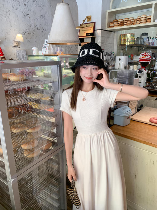 【189元任选2件】最后一波现货！韩系气质米杏色显瘦短袖连衣裙 商品图4