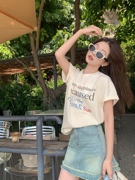 <曾小咸推荐>现货秒杀！微信超特价！浅杏色字母短袖  日常119.99 立减60 秒杀59.99！ 商品图10