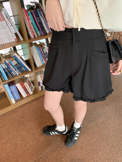 【129元任选2件】现货！花边黑色短裤 商品图11