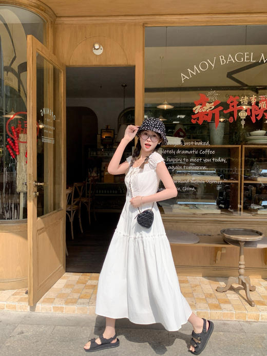 <曾小咸推荐>现货秒杀！微信超特价！甜美高腰显瘦白色A字连衣裙 日常229.99 立减120 秒杀109.99！ 商品图10