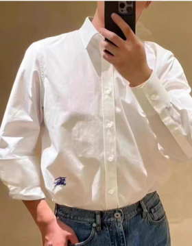BUR经典纯色长袖衬衫