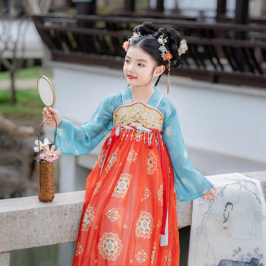 【苏城纪】新款-《国色芳华》同色系汉服女童襦裙 可昕 商品图6