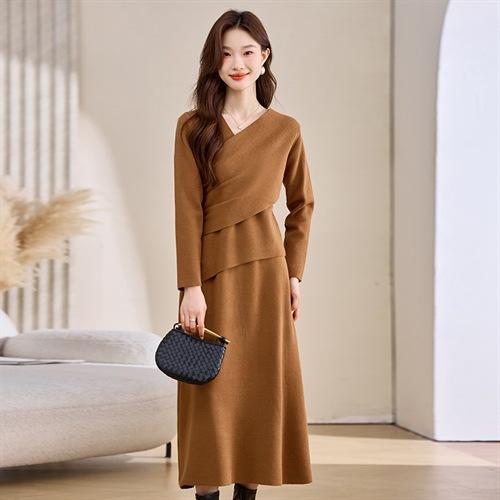 设计感针织衫套装，气质过膝长裙轻熟连衣裙两件套AIMI1225 商品图3