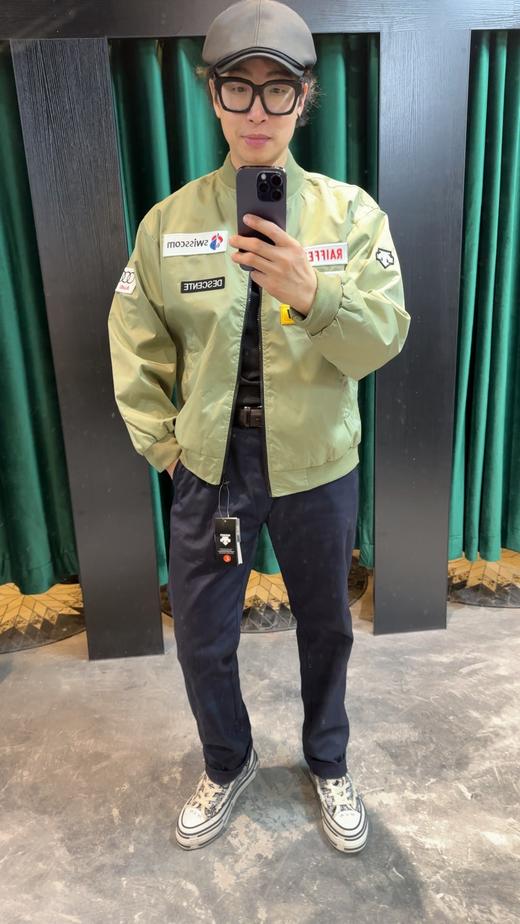 迪&桑&特 国家队 联名系列机能户外男女夹克风衣棒球服外套(波哥蕾姐都是绿色M 白色S) 商品图2