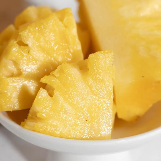 树熟芒果凤梨丨切开的一刹那，香味扑鼻，酸甜口感，凤梨味浓，果肉黄金水灿，风味馥郁，爽滑脆嫩，到货挑熟度高的先吃，常温保存或者报纸保住冷藏保存，切勿直接冷藏⭐️顺丰快递 商品图4