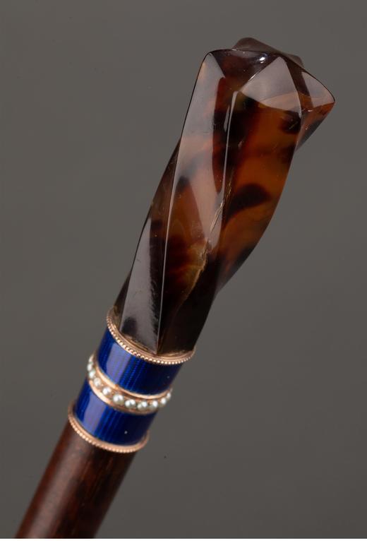 【已售】独角鹿西洋古董 18世纪英国出品扭纹天然材质可拆卸杖柄珍珠嵌玑镂珐琅杖圈装饰蛇纹木杖身牛角杖脚古董手杖 商品图1