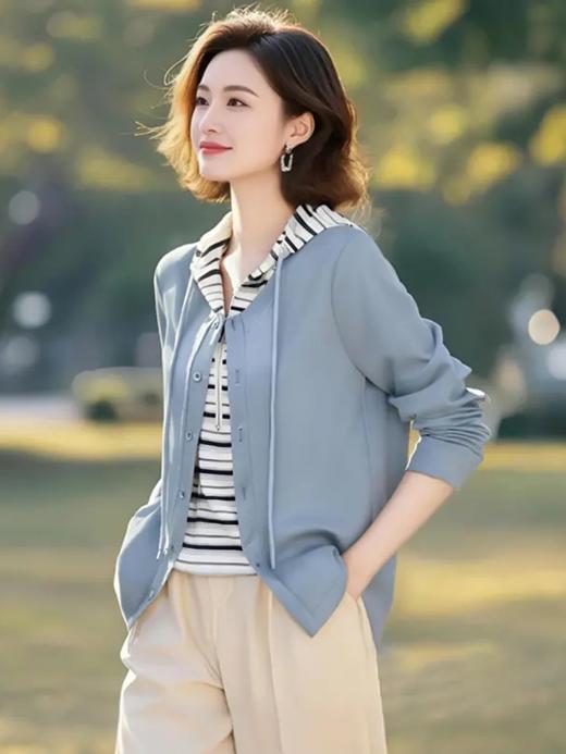 NP-时尚妈妈装假两件连帽条纹卫衣女士2025春秋新款休闲纯色开衫上衣 商品图0