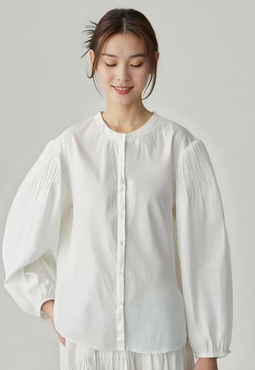 【秋新品）古泥品牌7868 100%棉泡泡袖圆领宽松衬衫-喜出 商品图4