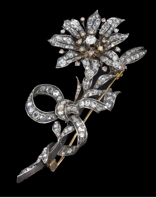 独角鹿西洋古董 1880年代法国出品蝴蝶结花束造型黄金底纯银镶嵌钻石En Tremblant颤动式胸针 商品图3