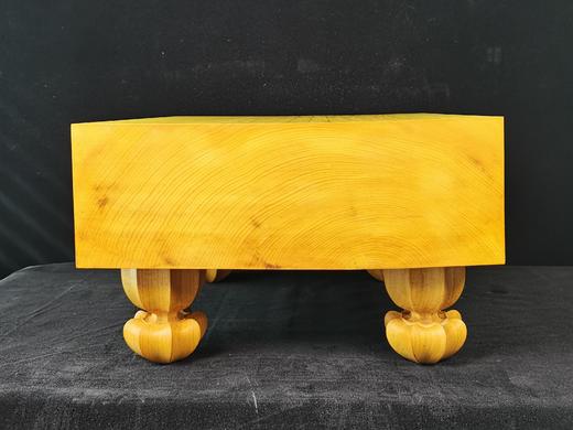 围棋界的天才棋士【吴清源】签名日本产本榧五寸带脚围棋盘 商品图4