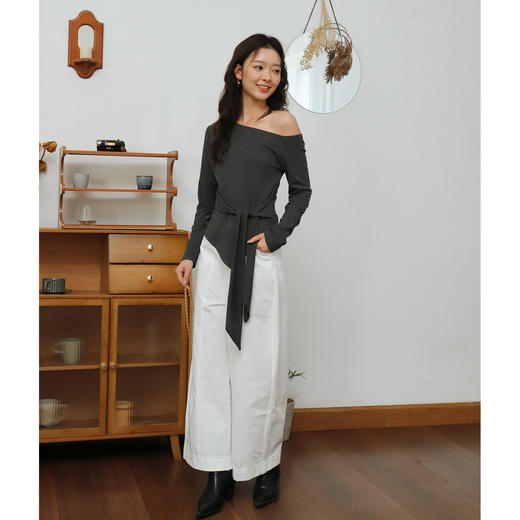 斜肩系带长袖T恤-纪念日百货门店同款164893503 商品图3