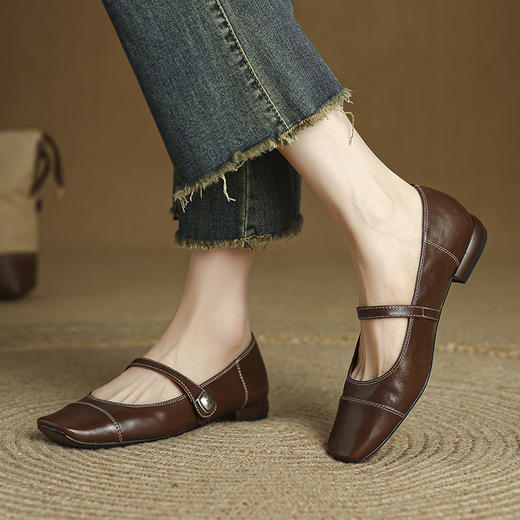 【预售5天】复古风时尚秋季新款方头平底单鞋一字带玛丽珍浅口小皮鞋HCYYHD&6449 商品图3