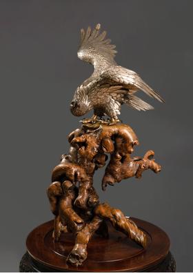 独角鹿西洋古董 1880年代日本明治时期出品野尻秀親款雄鹰造型镀银铜雕摆件 带木质底座