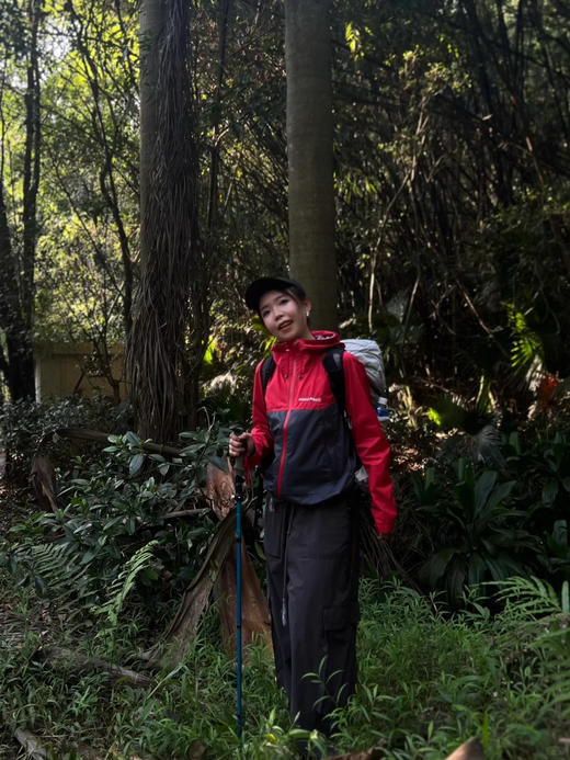 [雷系列]MONTBELL女连帽经典款硬壳冲锋衣户外徒步宽松防风外套1128636 商品图1