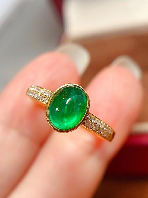 1.1ct蛋面祖母绿戒指 商品图3