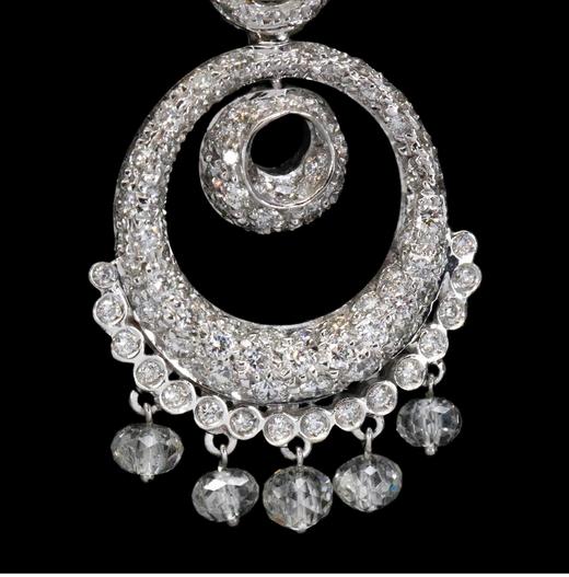 独角鹿西洋古董 1980年代法国出品枝形吊灯式水滴流苏造型白金镶嵌钻石耳环一对 商品图5