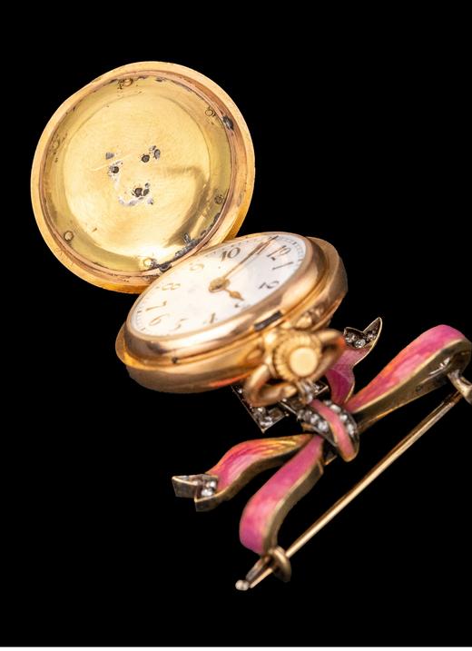 独角鹿西洋古董 19世纪末20世纪初瑞士H. Moser & Cie工坊出品蝴蝶结造型14K黄金镶嵌钻石及粉色珐琅胸针怀表 商品图4