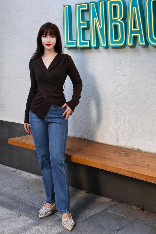 逸红颜明月优选#高腰牛仔直筒裤『摩洛哥』新升级莱卡四面弹，9分宽松版型，遮肉修饰腿型 商品图11