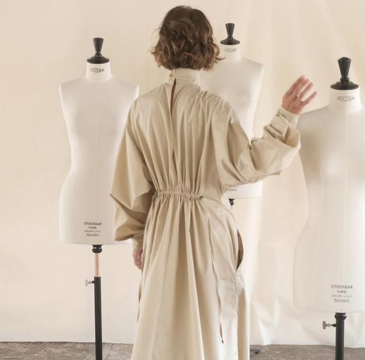 CHAMBARET ROBE DECOUPES GEOMETRIQUES 商品图1